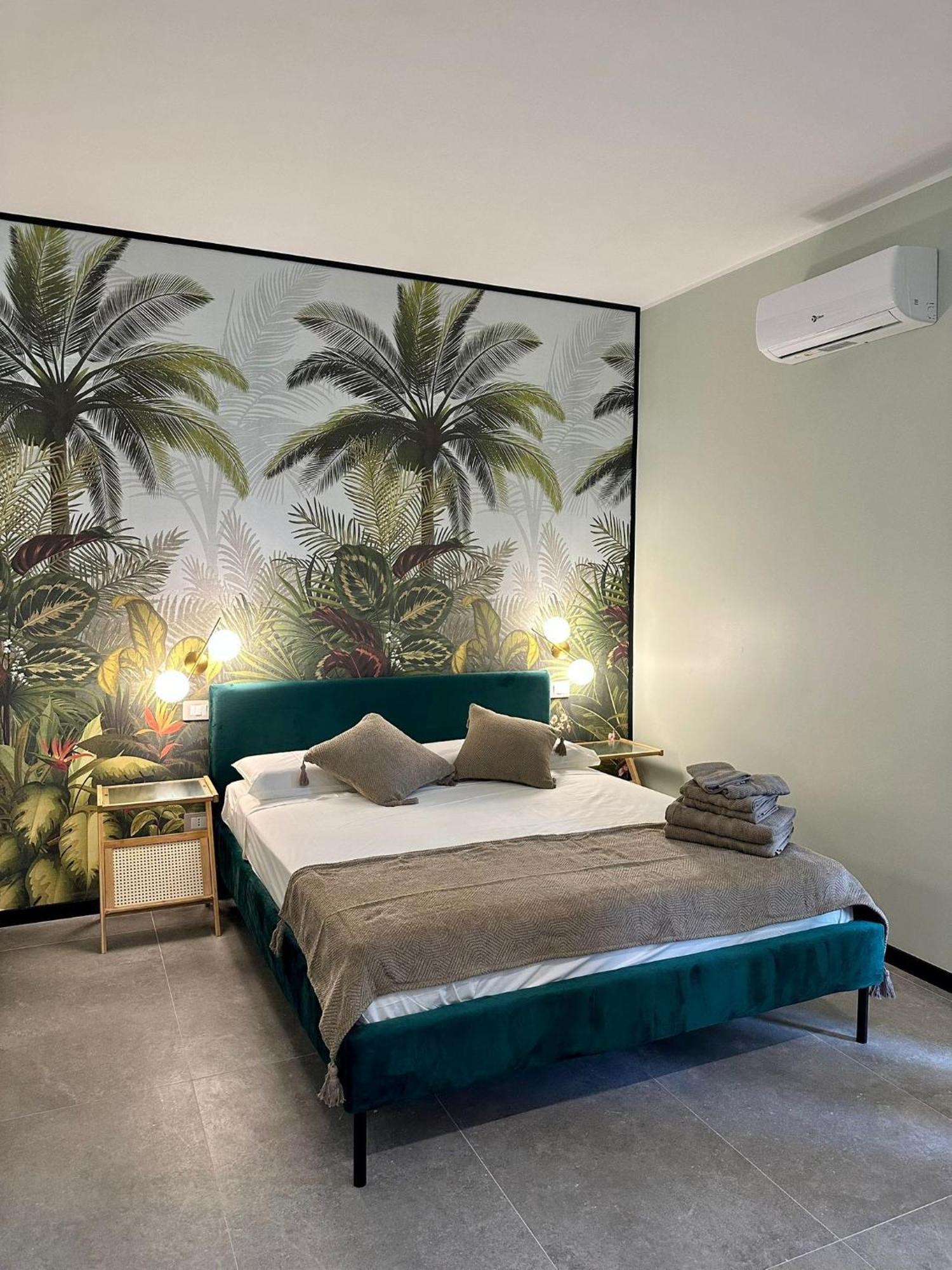 Golden Palm B&B Бари Екстериор снимка